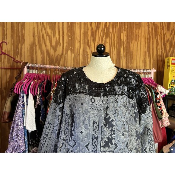 Susan Graver Artisan Jacket 26W Black Velvet Geometric Snap Button Art NWOT - Picture 3 of 12